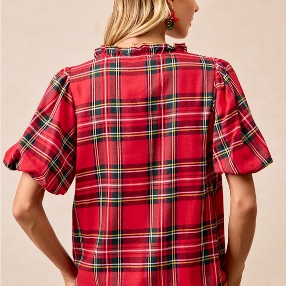 BiBi Christmas Plaid Short Sleeves Ruffled Blouse - Picture 8 of 10